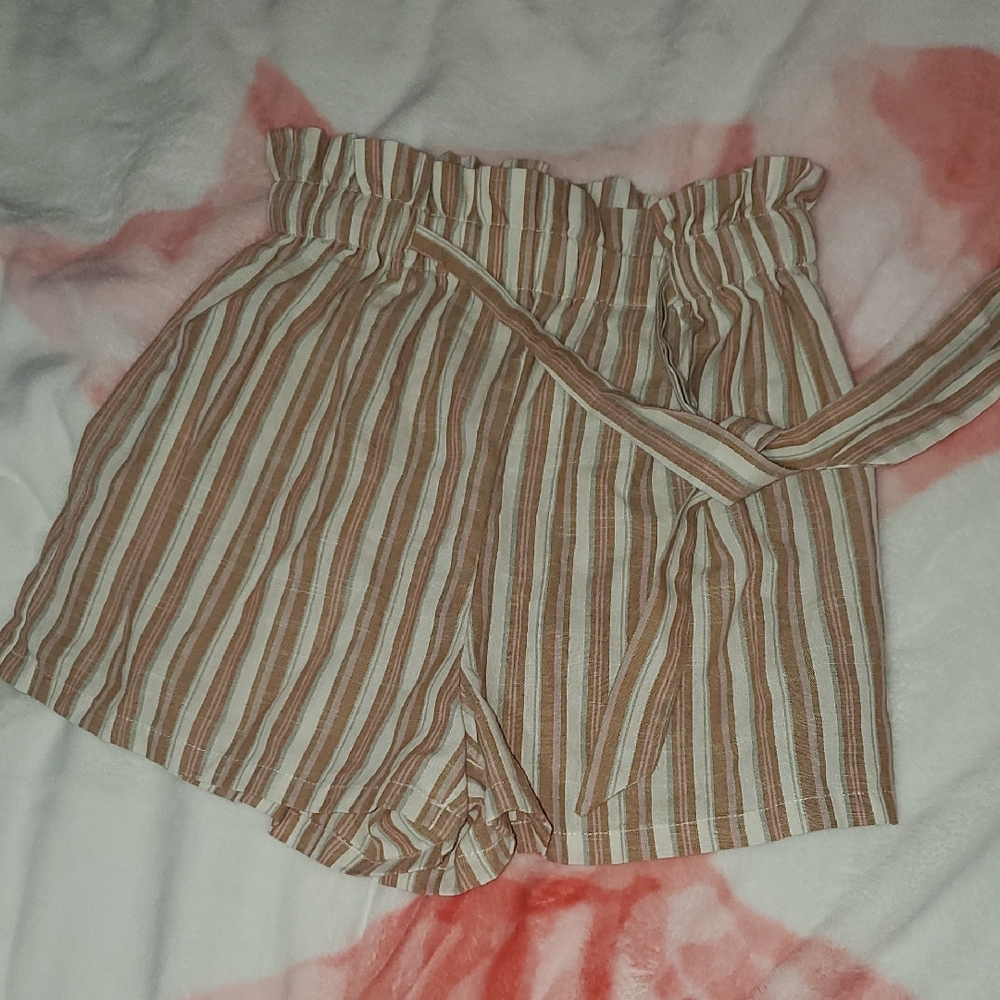 SHEIN High Waist Brown and White Striped Shorts